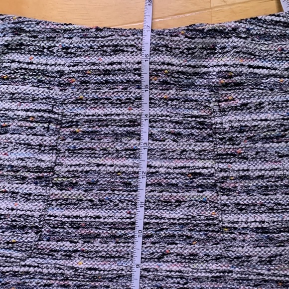 LOFT Boucle pocket skirt - Picture 8 of 8